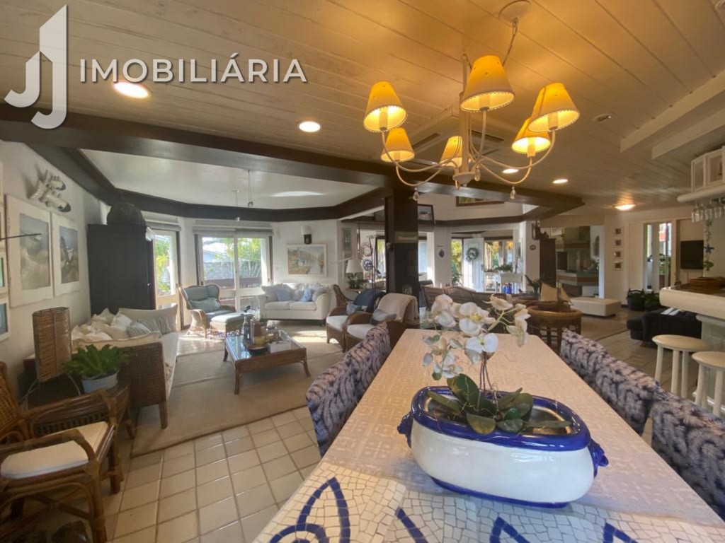 Casa Residencial para venda no Jurere Internacional em Florianopolis com 600m² por R$ 8.250.000,00