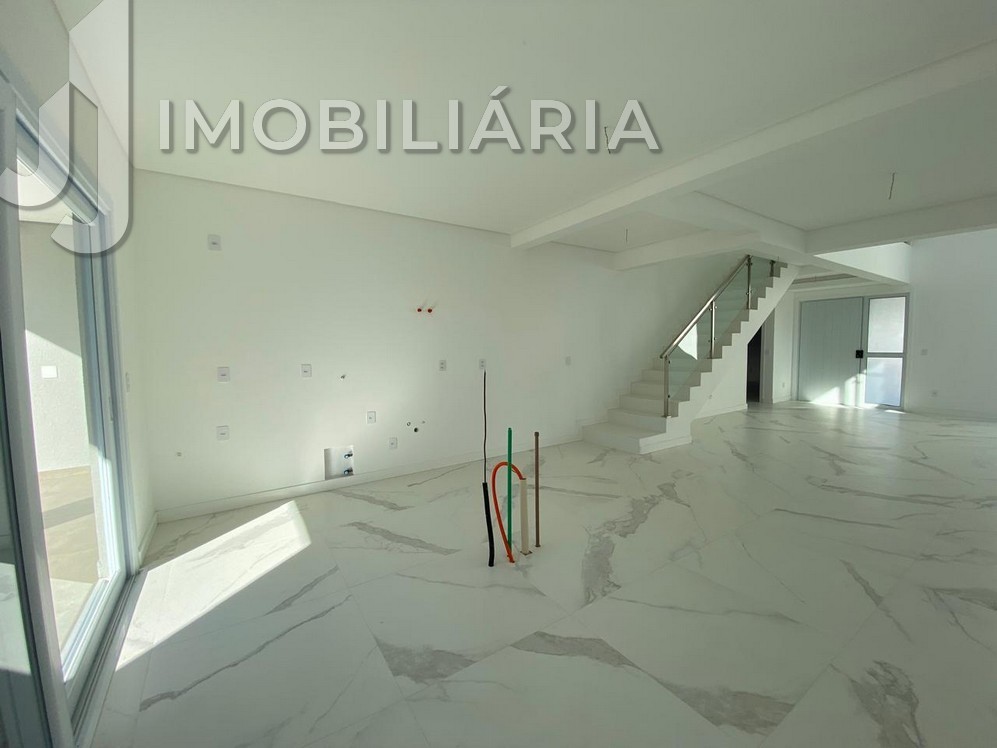 Casa Residencial para venda no Ingleses do Rio Vermelho em Florianopolis com 606m² por R$ 3.300.000,00