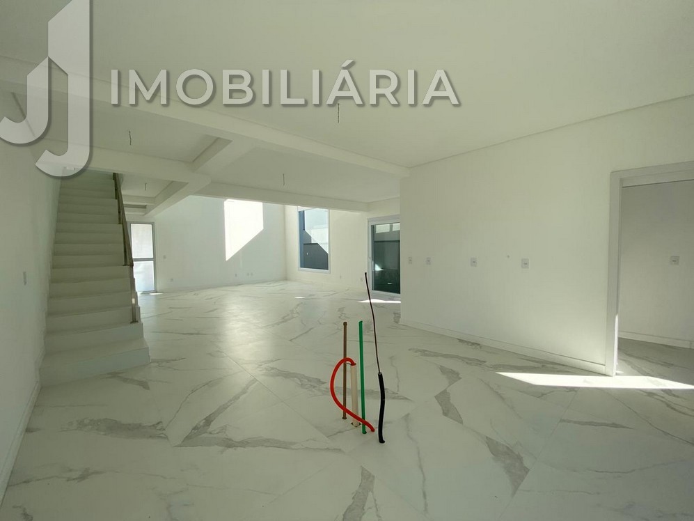 Casa Residencial para venda no Ingleses do Rio Vermelho em Florianopolis com 606m² por R$ 3.300.000,00