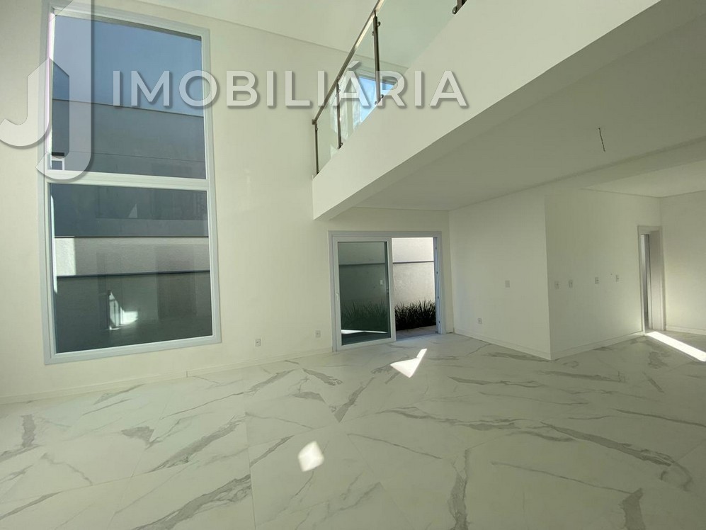 Casa Residencial para venda no Ingleses do Rio Vermelho em Florianopolis com 606m² por R$ 3.300.000,00