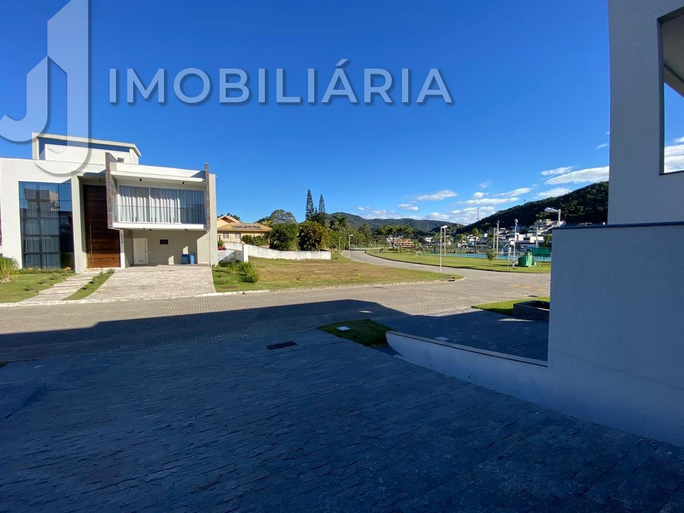 Casa Residencial para venda no Ingleses do Rio Vermelho em Florianopolis com 606m² por R$ 3.300.000,00