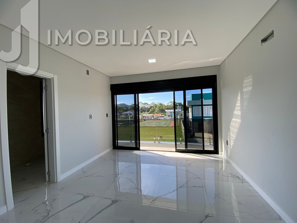 Casa Residencial para venda no Sao Joao do Rio Vermelho em Florianopolis com 375m² por R$ 1.850.000,00