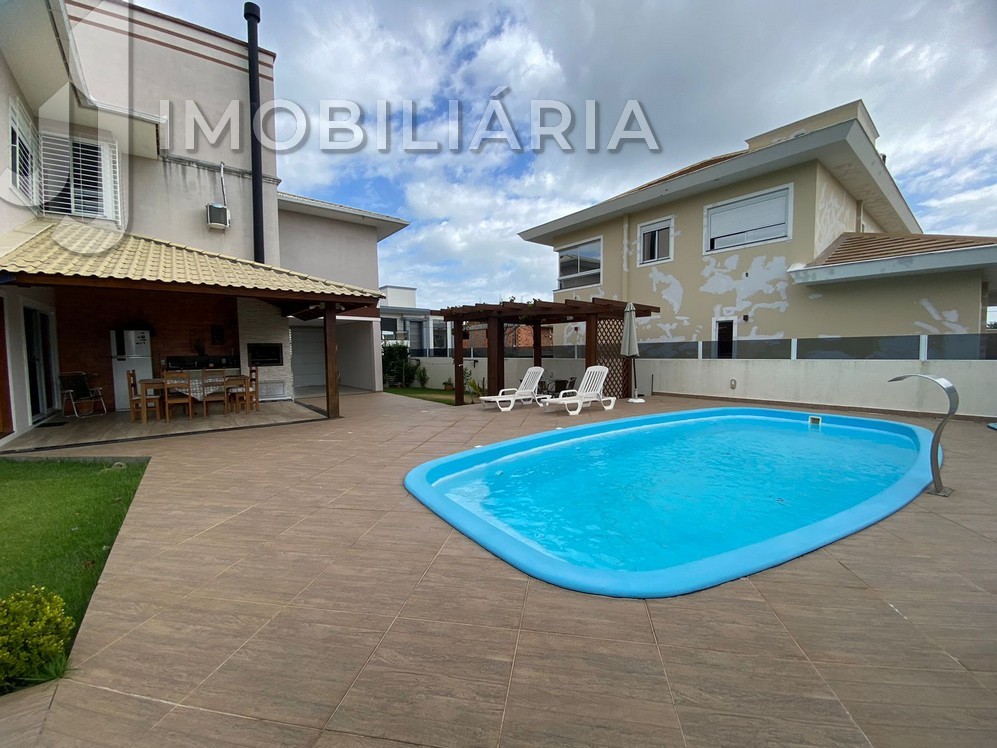 Casa Residencial para venda no Ingleses do Rio Vermelho em Florianopolis com 498,33m² por R$ 1.950.000,00