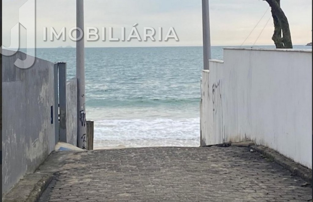 Casa Residencial para venda no Ingleses do Rio Vermelho em Florianopolis com 289m² por R$ 1.856.000,00 Casa Residencial para venda no Ingleses do Rio Vermelho em Florianopolis com 289m² por R$ 1.856.000,00