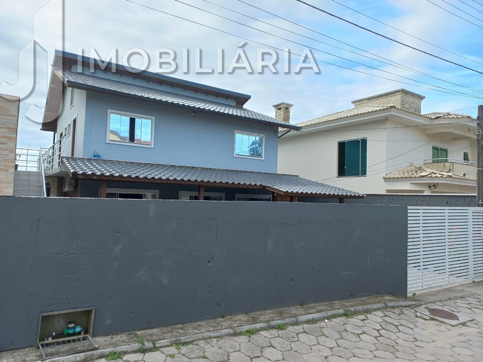 Casa Residencial para venda no Ingleses do Rio Vermelho em Florianopolis com 240m² por R$ 630.000,00