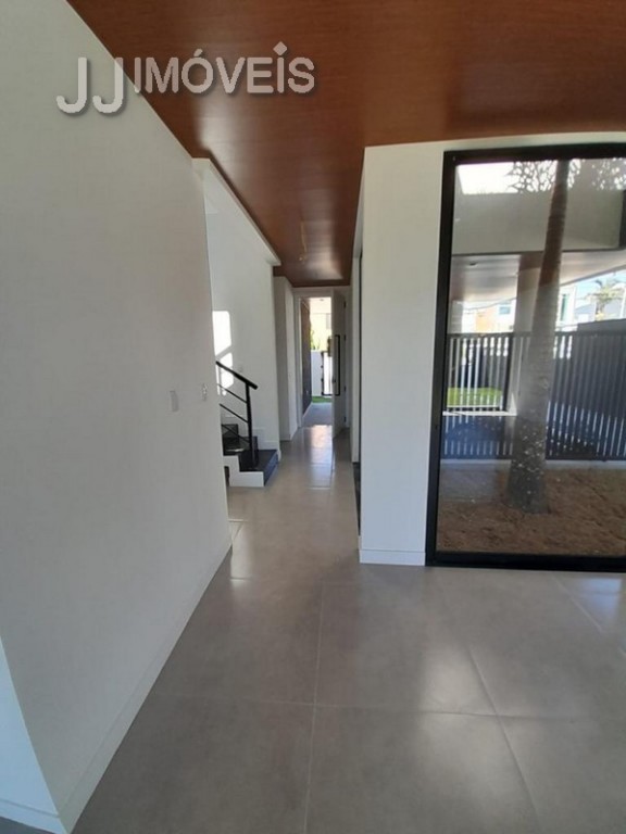 Casa Residencial para venda no Ingleses do Rio Vermelho em Florianopolis com 205m² por R$ 1.400.000,00