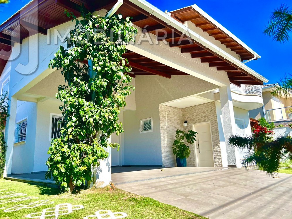 Casa Residencial para venda no Ingleses do Rio Vermelho em Florianopolis com 450m² por R$ 2.490.000,00 Casa Residencial para venda no Ingleses do Rio Vermelho em Florianopolis com 450m² por R$ 2.490.000,00