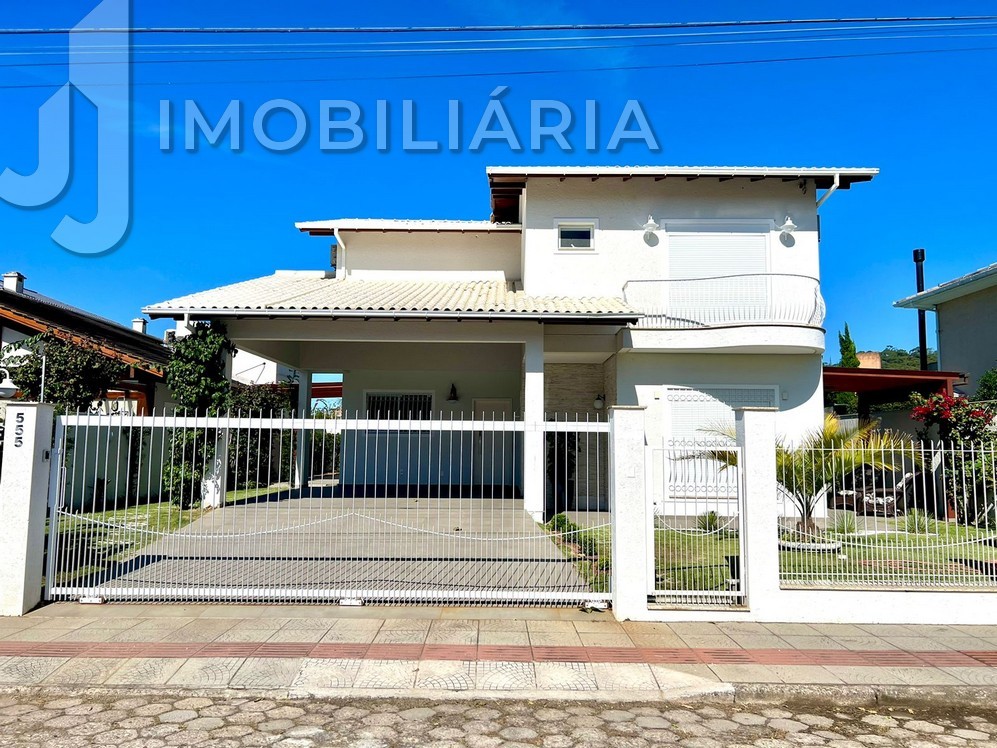Casa Residencial para venda no Ingleses do Rio Vermelho em Florianopolis com 450m² por R$ 2.490.000,00