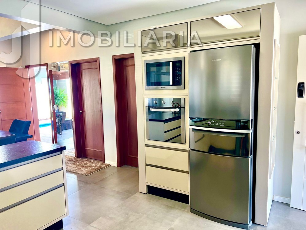 Casa Residencial para venda no Ingleses do Rio Vermelho em Florianopolis com 450m² por R$ 2.490.000,00 Casa Residencial para venda no Ingleses do Rio Vermelho em Florianopolis com 450m² por R$ 2.490.000,00