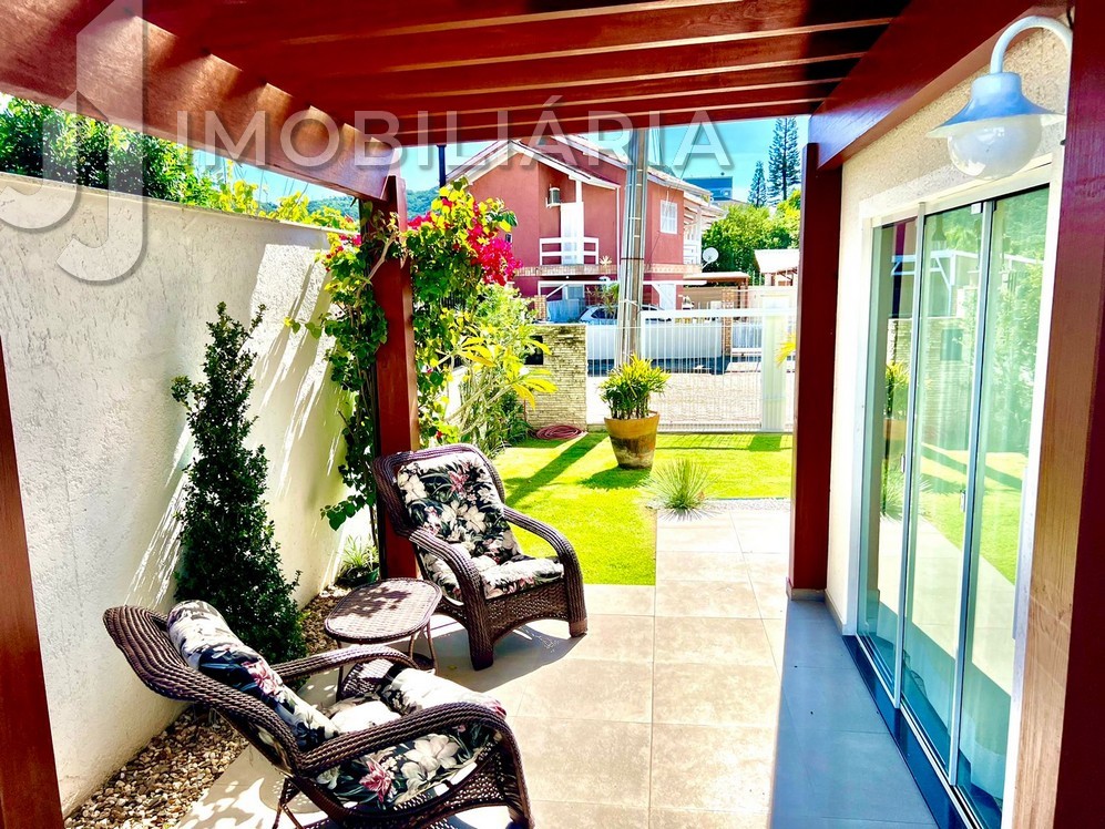 Casa Residencial para venda no Ingleses do Rio Vermelho em Florianopolis com 450m² por R$ 2.490.000,00 Casa Residencial para venda no Ingleses do Rio Vermelho em Florianopolis com 450m² por R$ 2.490.000,00