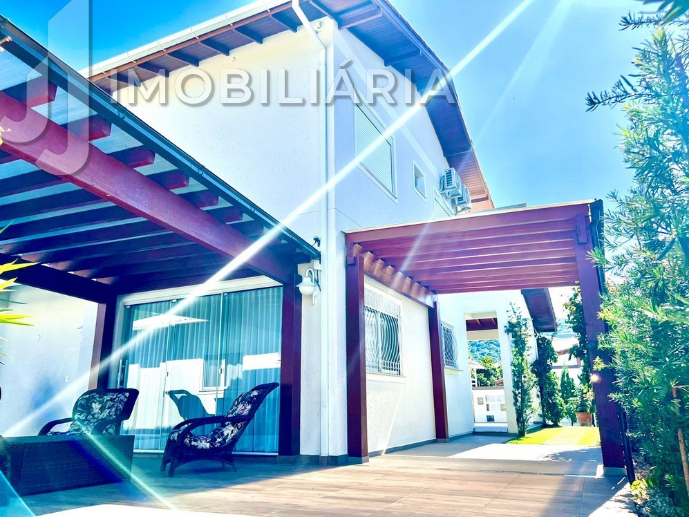 Casa Residencial para venda no Ingleses do Rio Vermelho em Florianopolis com 450m² por R$ 2.490.000,00 Casa Residencial para venda no Ingleses do Rio Vermelho em Florianopolis com 450m² por R$ 2.490.000,00