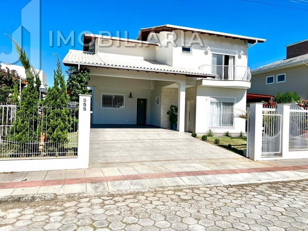 Casa Residencial para venda no Ingleses do Rio Vermelho em Florianopolis com 450m² por R$ 2.490.000,00