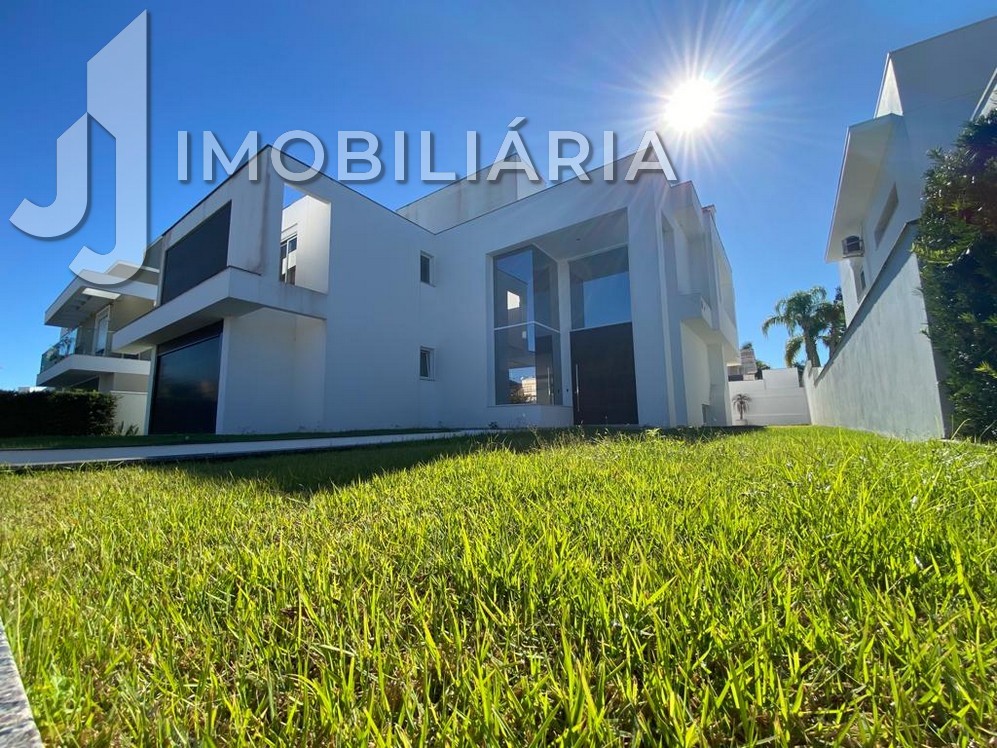 Casa Residencial para venda no Jurere Internacional em Florianopolis com 450m² por R$ 7.550.000,00