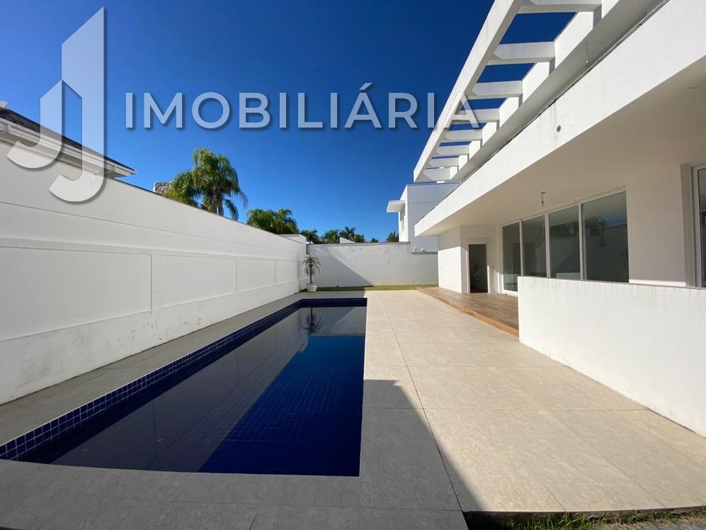 Casa Residencial para venda no Jurere Internacional em Florianopolis com 450m² por R$ 7.550.000,00