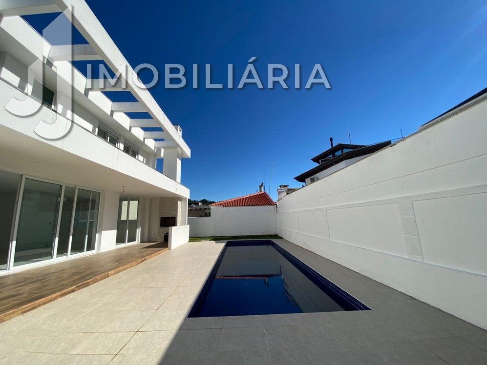 Casa Residencial para venda no Jurere Internacional em Florianopolis com 450m² por R$ 7.550.000,00