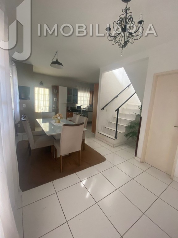 Casa Residencial para venda no Sao Joao do Rio Vermelho em Florianopolis com 200m² por R$ 650.000,00