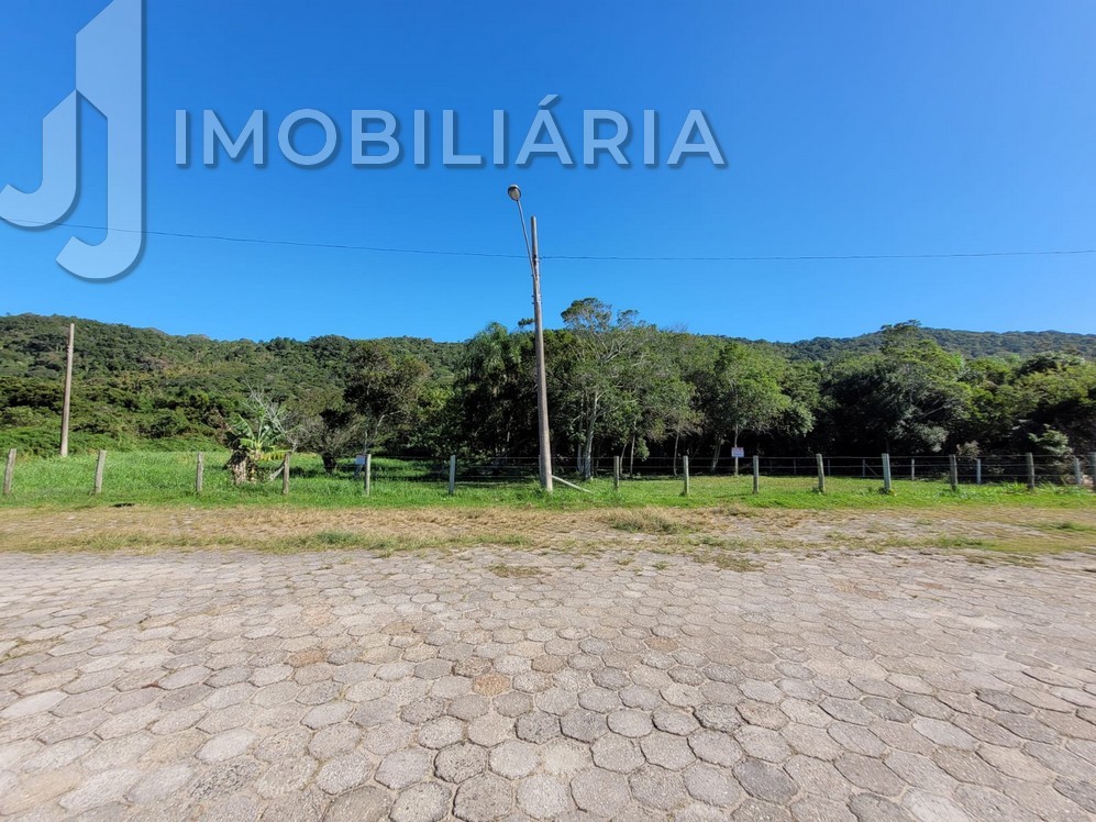 Terreno para venda no Ingleses do Rio Vermelho em Florianopolis com 942,94m² por R$ 2.300.000,00 Terreno para venda no Ingleses do Rio Vermelho em Florianopolis com 942,94m² por R$ 2.300.000,00