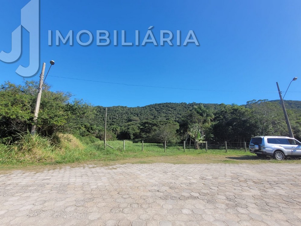 Terreno para venda no Ingleses do Rio Vermelho em Florianopolis com 942,94m² por R$ 2.300.000,00 Terreno para venda no Ingleses do Rio Vermelho em Florianopolis com 942,94m² por R$ 2.300.000,00