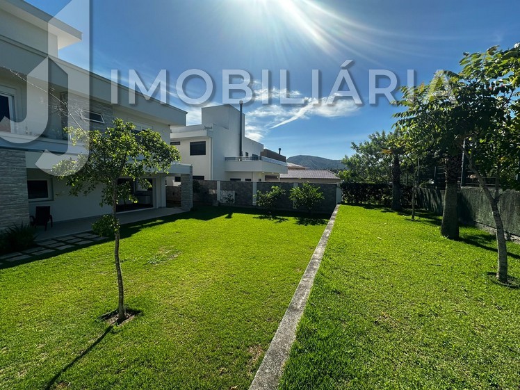 Casa Residencial para venda no Sao Joao do Rio Vermelho em Florianopolis com 375m² por R$ 1.900.000,00