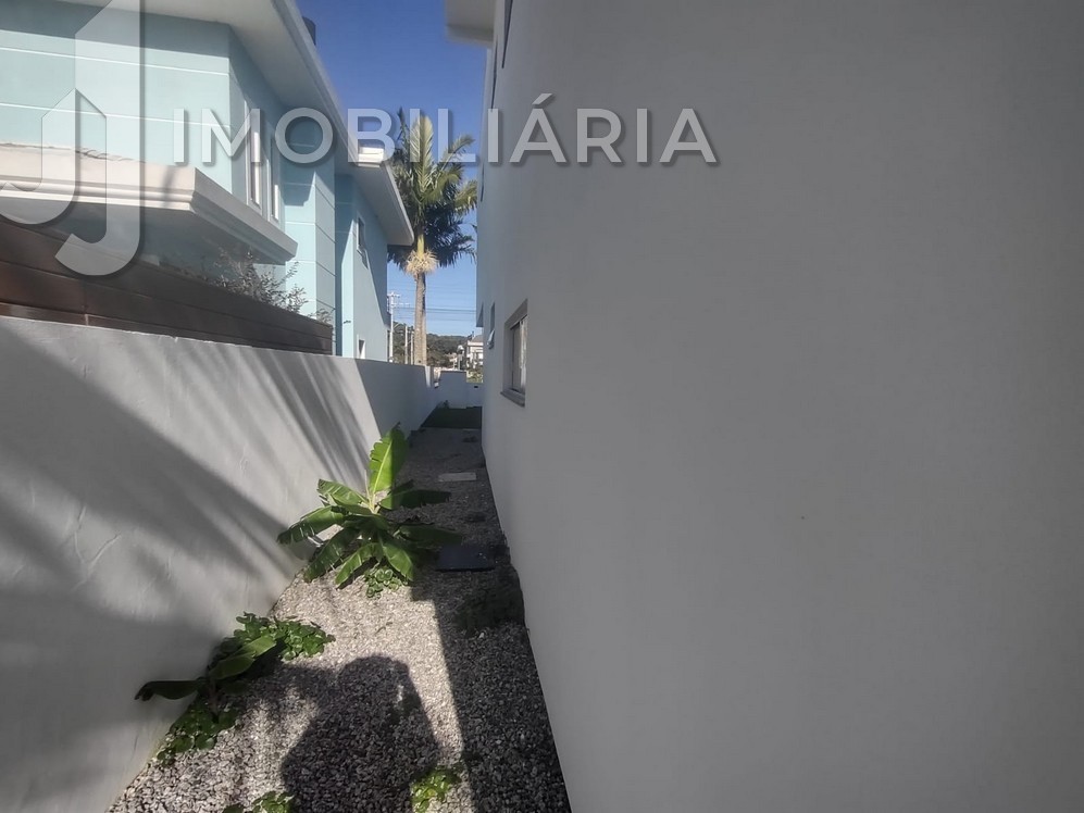 Casa Residencial para venda no Cachoeira do Bom Jesus em Florianopolis com 150m² por R$ 850.000,00 Casa Residencial para venda no Cachoeira do Bom Jesus em Florianopolis com 150m² por R$ 850.000,00