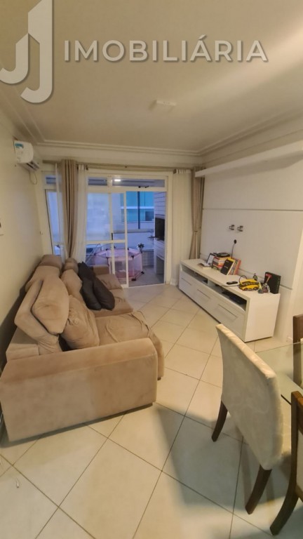 Apartamento para Venda - Florianópolis / SC no bairro Ingleses do Rio  Vermelho, 3 dormitórios, sendo 1 suíte, 2 banheiros, 2 vagas de garagem,  mobiliado, área total 145,00 m², área útil 118,00 m²