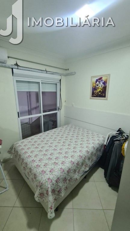 Apartamento para Venda - Florianópolis / SC no bairro Ingleses do Rio  Vermelho, 3 dormitórios, sendo 1 suíte, 2 banheiros, 2 vagas de garagem,  mobiliado, área total 145,00 m², área útil 118,00 m²