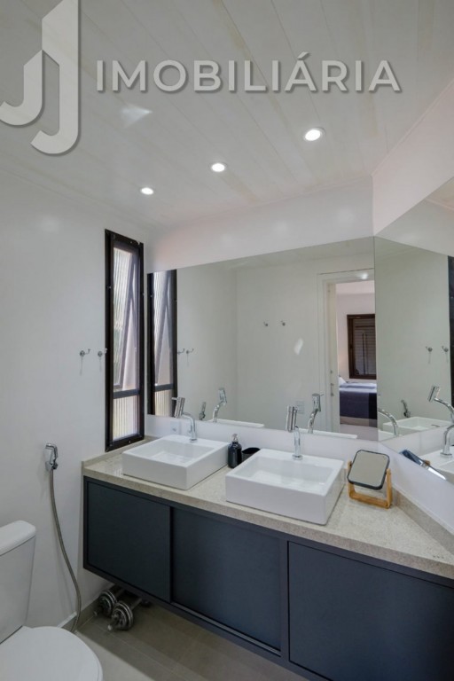 Apartamento para venda no Praia Brava em Florianopolis com 158,02m² por R$ 1.699.900,00