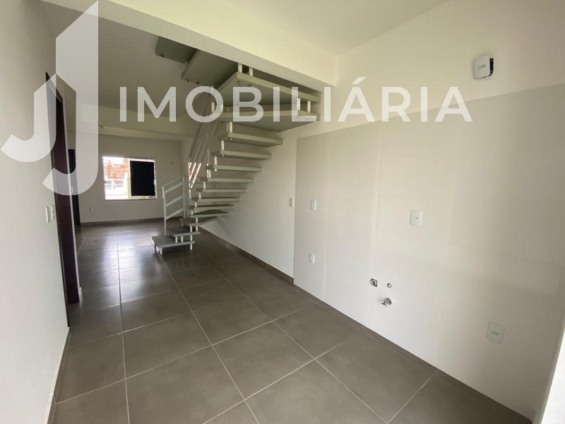 Casa Residencial para venda no Sao Joao do Rio Vermelho em Florianopolis com 162,45m² por R$ 485.000,00