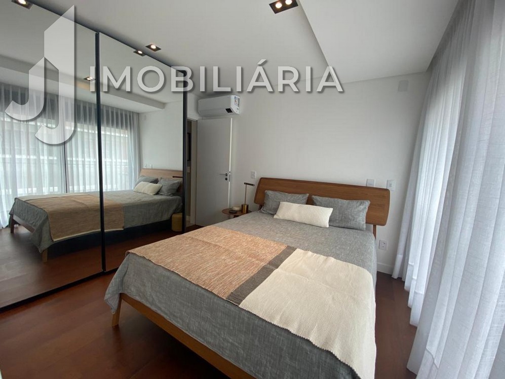 Apartamento para venda no Jurere em Florianopolis com 242,8m² por R$ 5.300.000,00 Apartamento para venda no Jurere em Florianopolis com 242,8m² por R$ 5.300.000,00