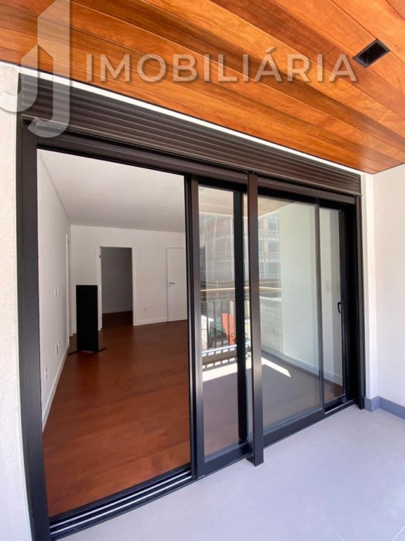 Apartamento para venda no Jurere em Florianopolis com 210,82m² por R$ 5.550.000,00