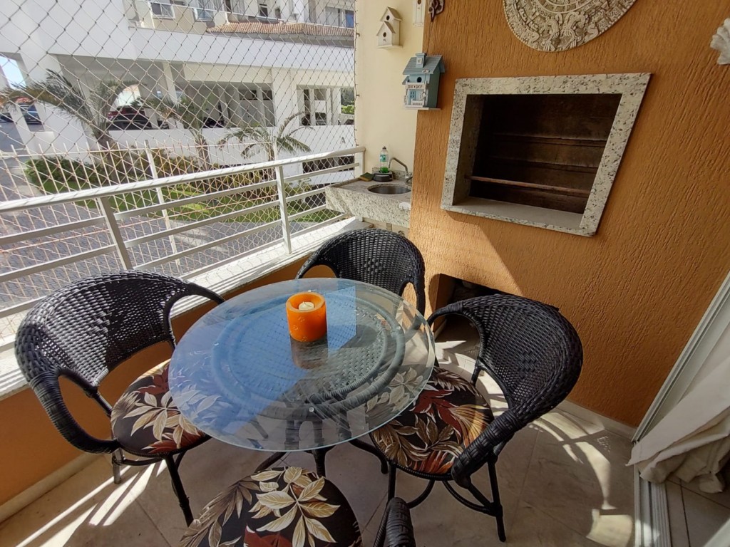 Apartamento para locacao no Praia do Santinho em Florianopolis com 62m² por R$ 0,00