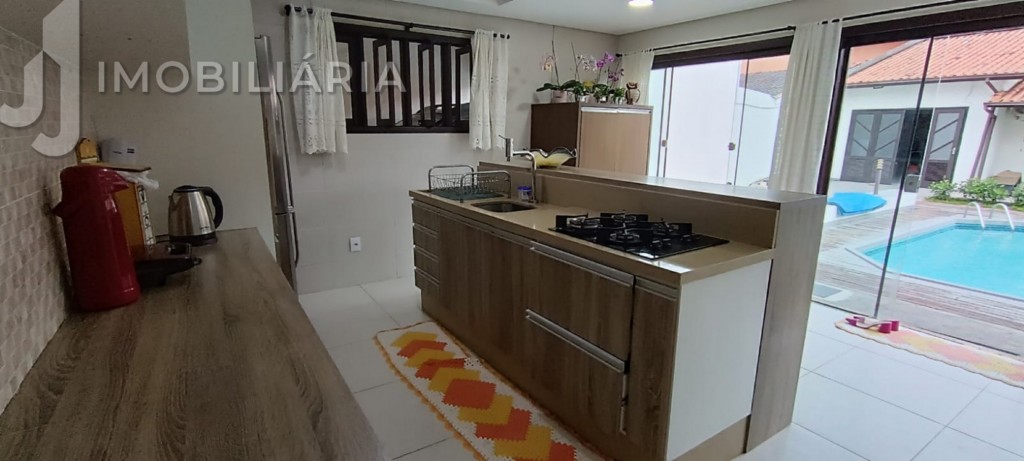 Casa Residencial para venda no Ingleses do Rio Vermelho em Florianopolis com 495m² por R$ 980.000,00