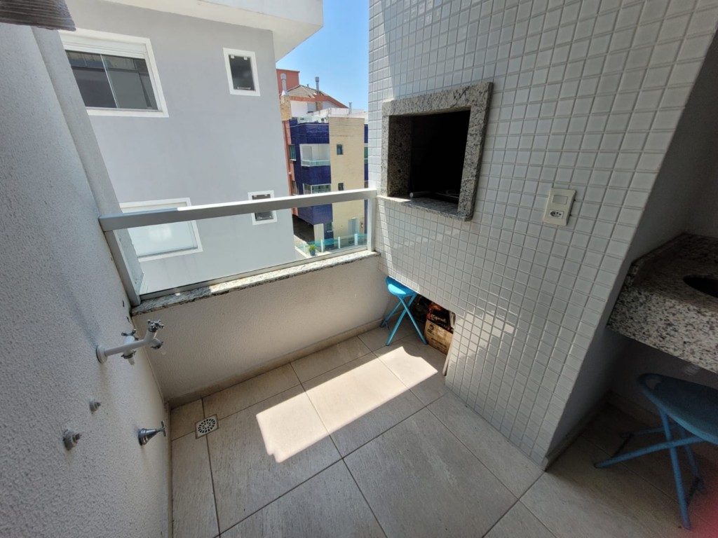 Apartamento para locacao no Ingleses do Rio Vermelho em Florianopolis com 82m² por R$ 680,00