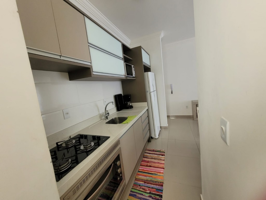 Apartamento para locacao no Ingleses do Rio Vermelho em Florianopolis com 82m² por R$ 680,00