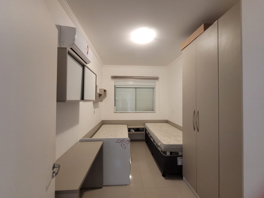 Apartamento para locacao no Ingleses do Rio Vermelho em Florianopolis com 82m² por R$ 680,00