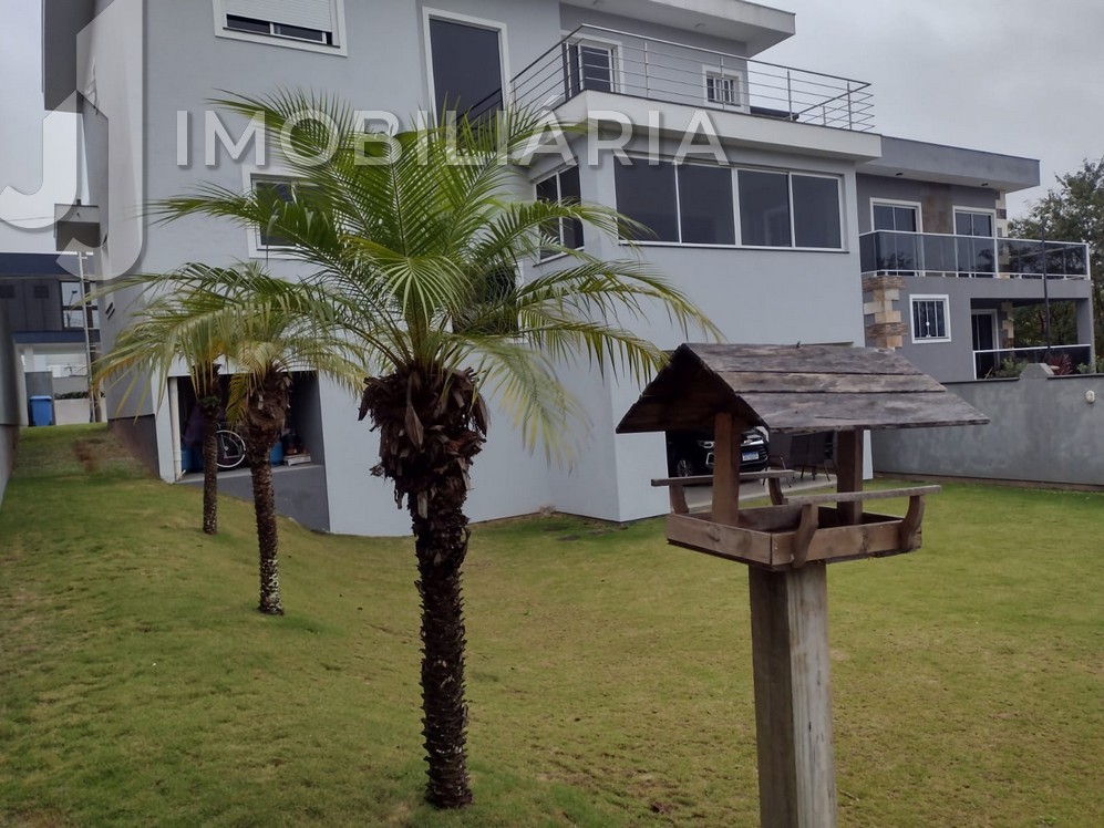 Casa Residencial para venda no Ingleses do Rio Vermelho em Florianopolis com 510m² por R$ 2.400.000,00