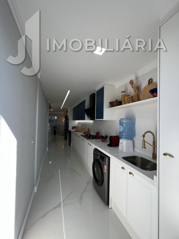 Cobertura para venda no Ingleses do Rio Vermelho em Florianopolis com 283,35m² por R$ 1.555.000,00