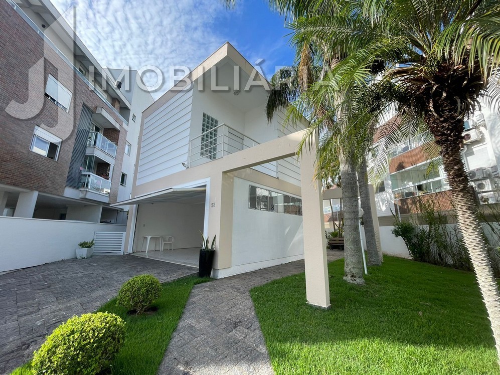 Casa Residencial para locacao no Ingleses do Rio Vermelho em Florianopolis com 570m² por R$ 15.000,00