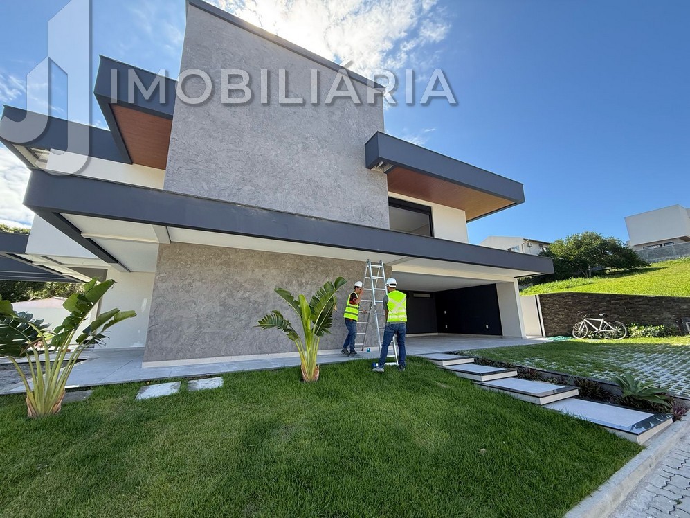 Casa Residencial para venda no Ingleses do Rio Vermelho em Florianopolis com 449m² por R$ 2.814.859,00 Casa Residencial para venda no Ingleses do Rio Vermelho em Florianopolis com 449m² por R$ 2.814.859,00