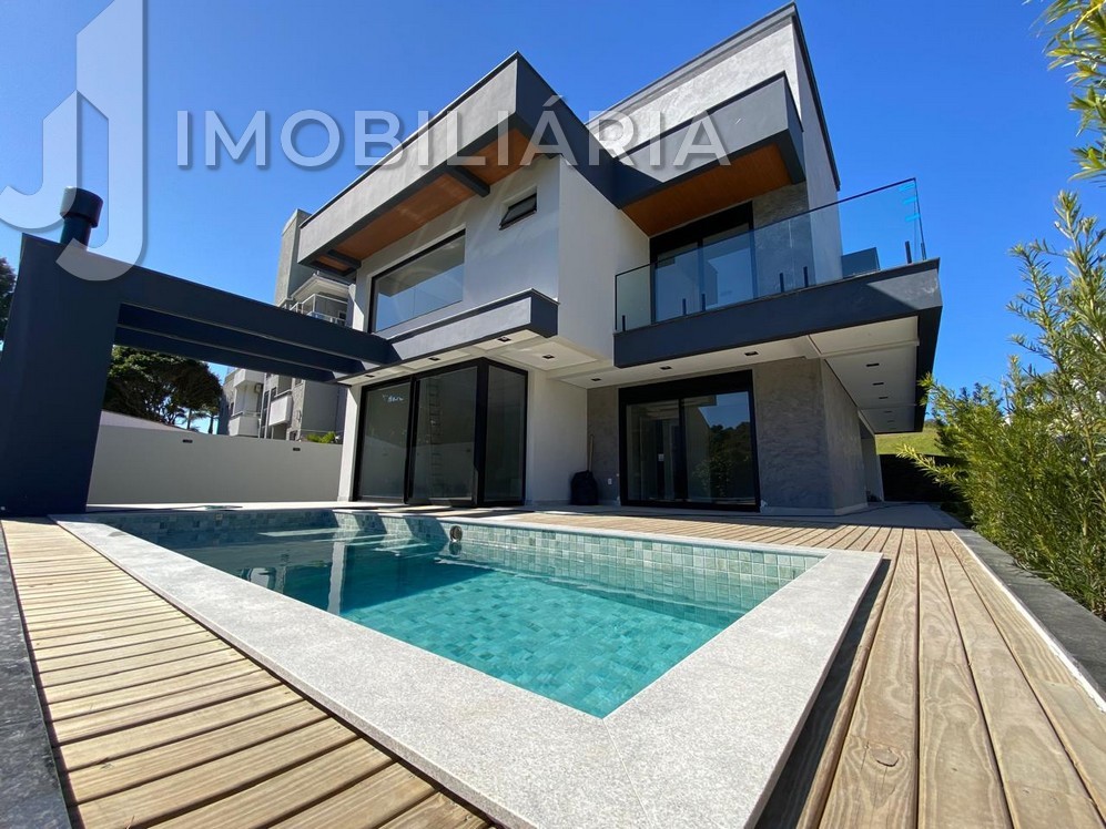 Casa Residencial para venda no Ingleses do Rio Vermelho em Florianopolis com 449m² por R$ 2.814.859,00 Casa Residencial para venda no Ingleses do Rio Vermelho em Florianopolis com 449m² por R$ 2.814.859,00