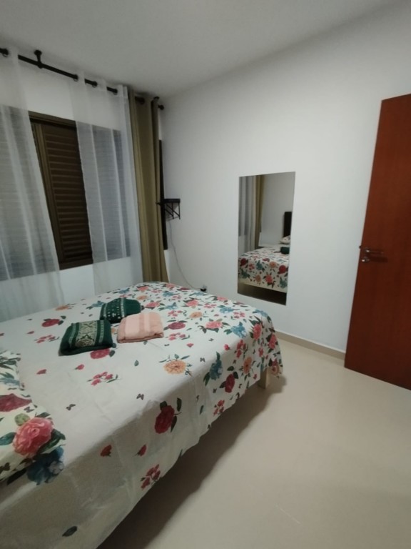 Apartamento para venda no Ponta das  Canas em Florianopolis com 85m² por R$ 299.000,00