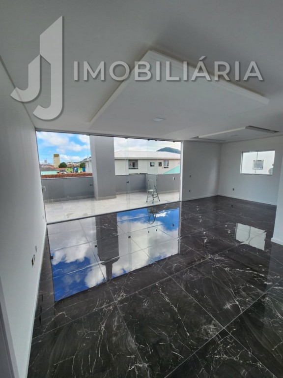 Cobertura para venda no Ingleses do Rio Vermelho em Florianopolis com 130,65m² por R$ 750.000,00