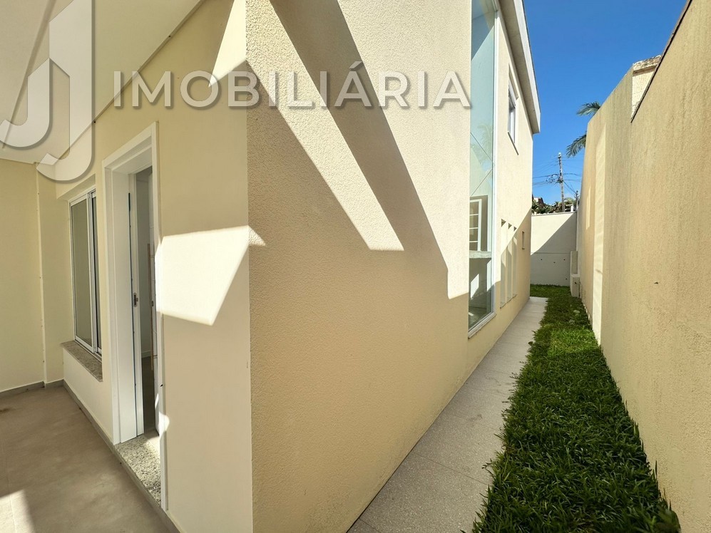 Casa Residencial para venda no Ingleses do Rio Vermelho em Florianopolis com 150m² por R$ 800.000,00 Casa Residencial para venda no Ingleses do Rio Vermelho em Florianopolis com 150m² por R$ 800.000,00