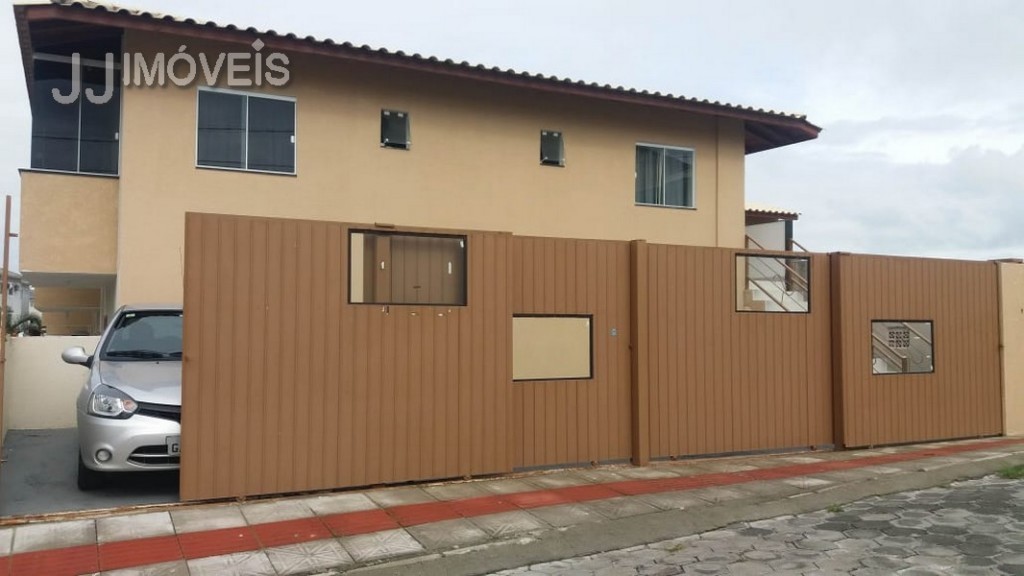 Apartamento para venda no Ingleses do Rio Vermelho em Florianopolis com 58m² por R$ 215.000,00