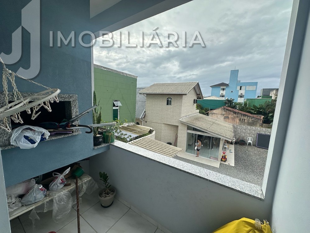 Apartamento para venda no Ingleses do Rio Vermelho em Florianopolis com 76m² por R$ 268.000,00