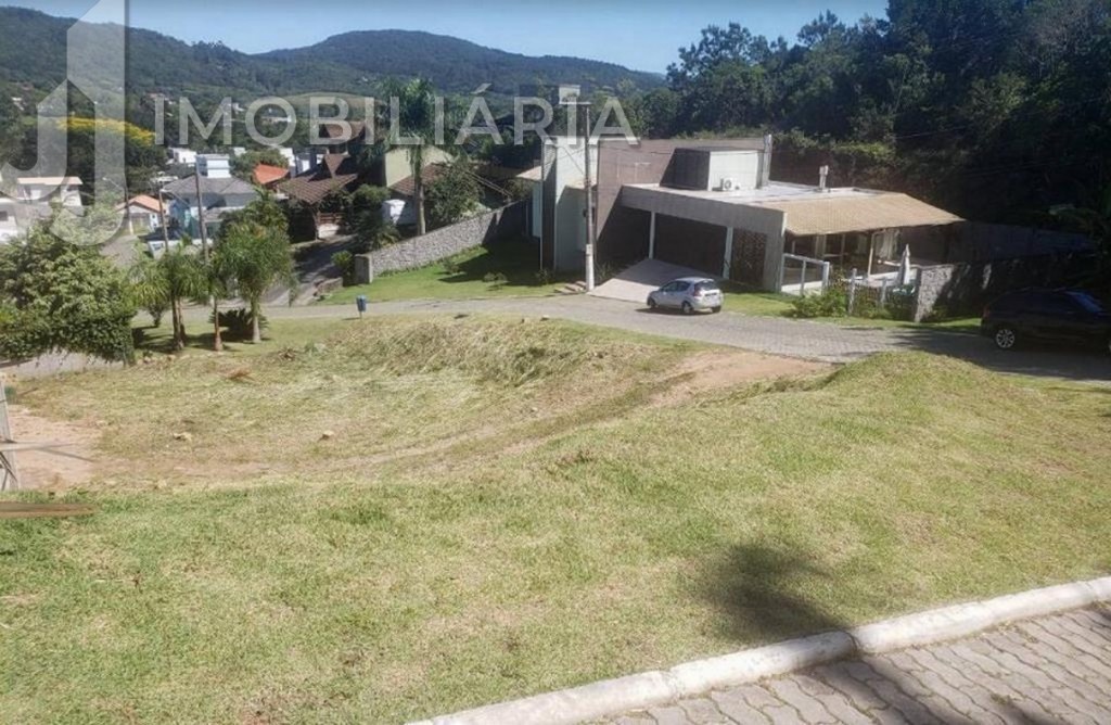 Terreno para venda no Santo Antonio de Lisboa em Florianopolis com 643m² por R$ 700.000,00