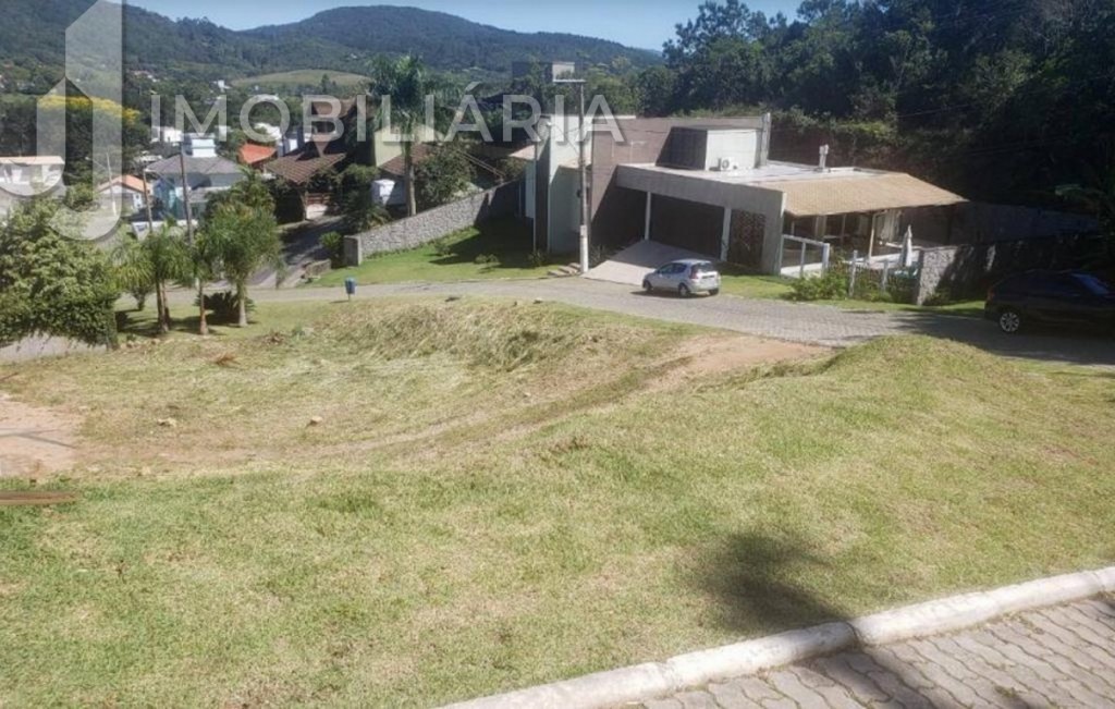 Terreno para venda no Santo Antonio de Lisboa em Florianopolis com 643m² por R$ 700.000,00