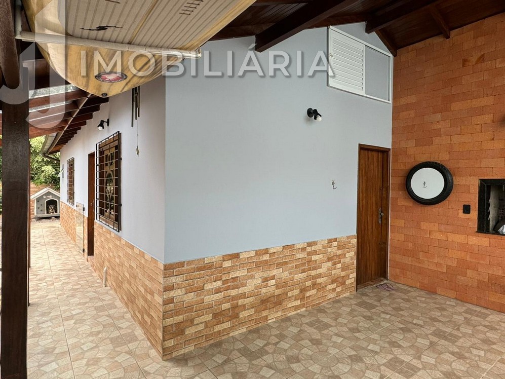 Casa Residencial para venda no Ingleses do Rio Vermelho em Florianopolis com 240m² por R$ 650.000,00