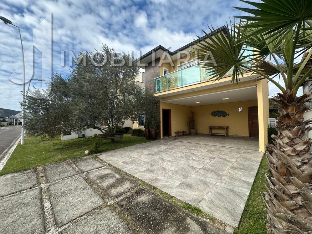 Casa Residencial para venda no Sao Joao do Rio Vermelho em Florianopolis com 375m² por R$ 1.700.000,00