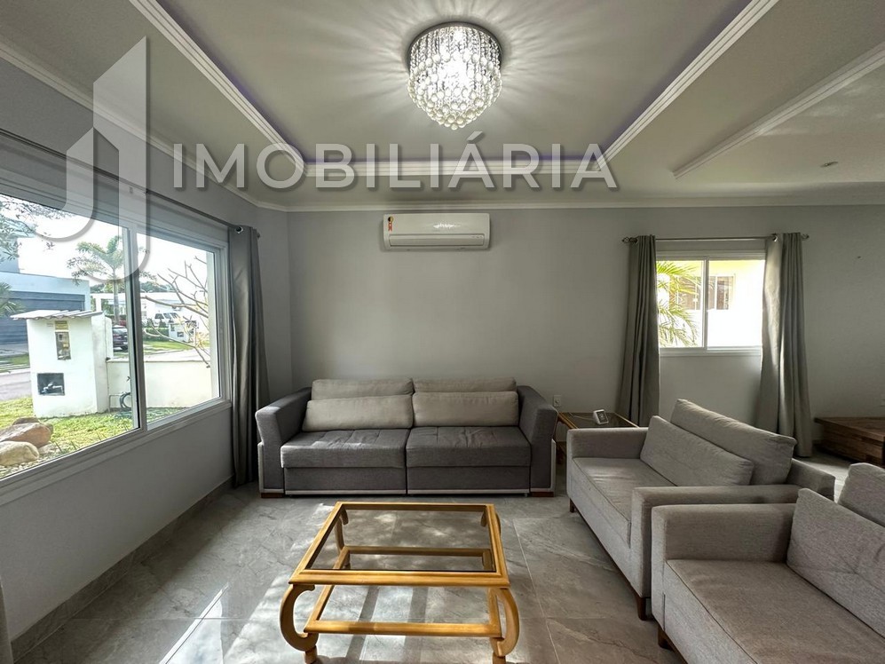 Casa Residencial para venda no Sao Joao do Rio Vermelho em Florianopolis com 375m² por R$ 1.700.000,00